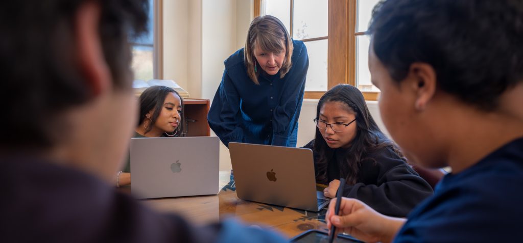 Daftar Penerjemah Tersumpah